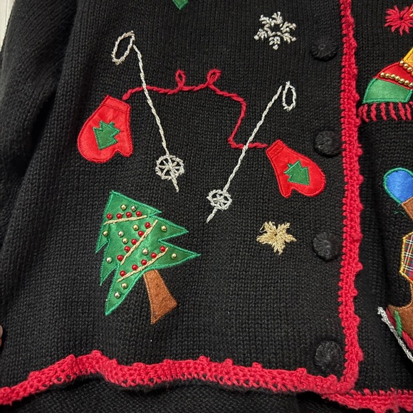 Festive Black Cardigan with Bear and Snowflake Design - Picture 4 of 13